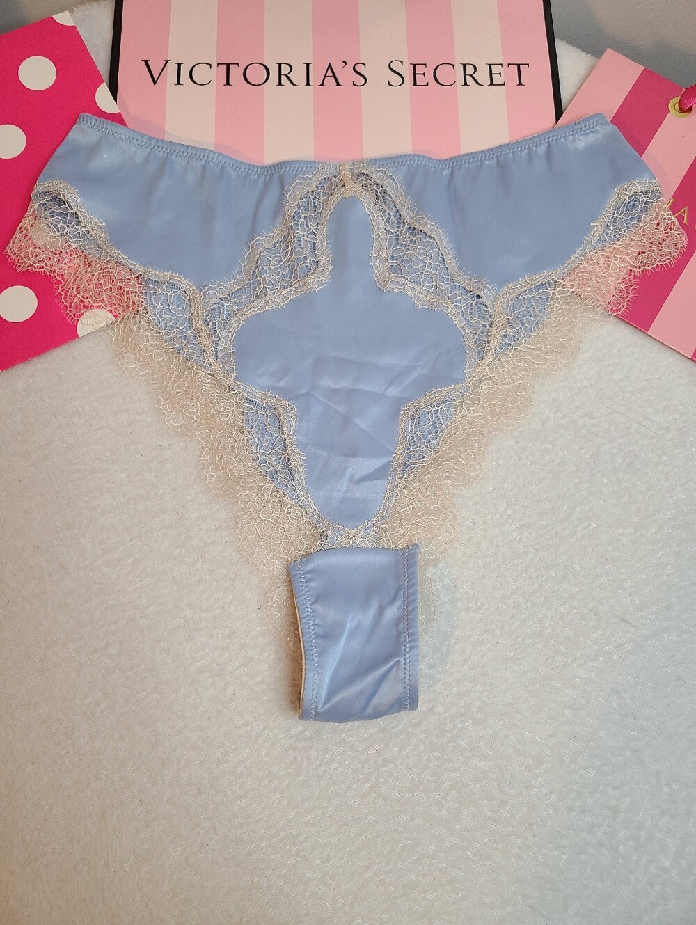 VS Dream Angels Smooth Satin Eyelash Lace Brazilian Cheeky Panty Size M